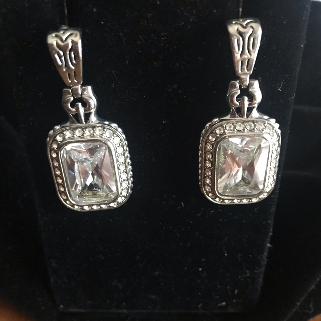 Swarovski Crystal Silver Clear Deco Post Earring 24$